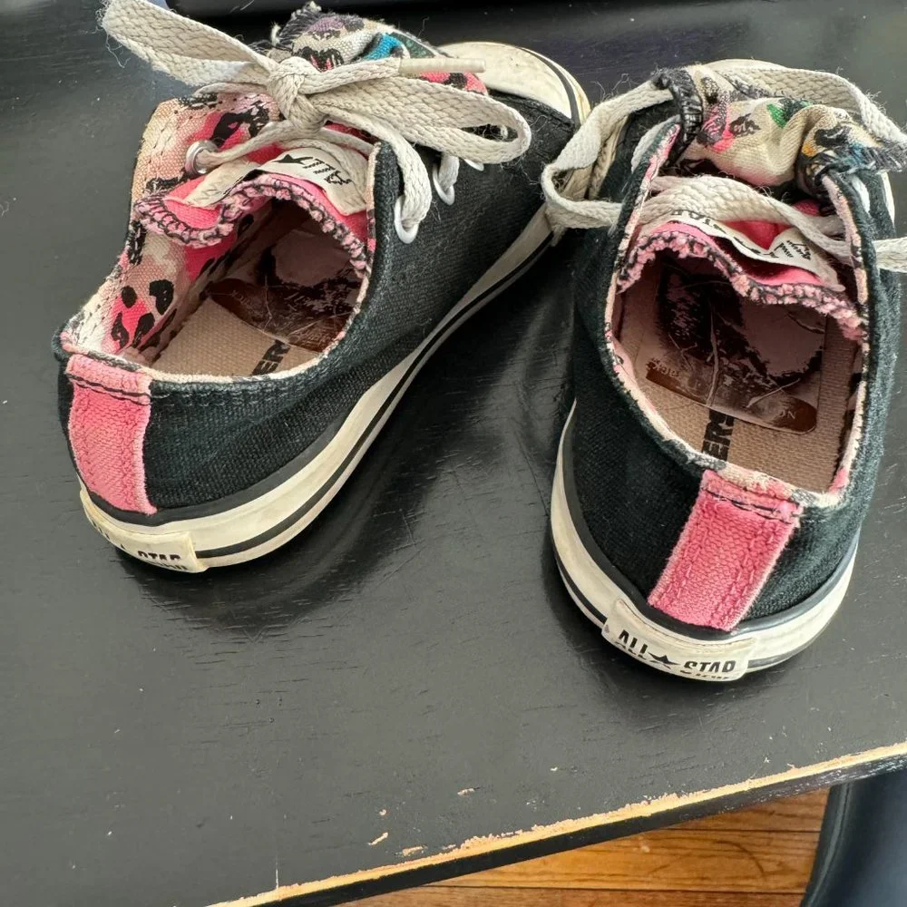 Converse Toddler All Star Double Tongue Shoes with Colorful Cheetah Print Sz 7